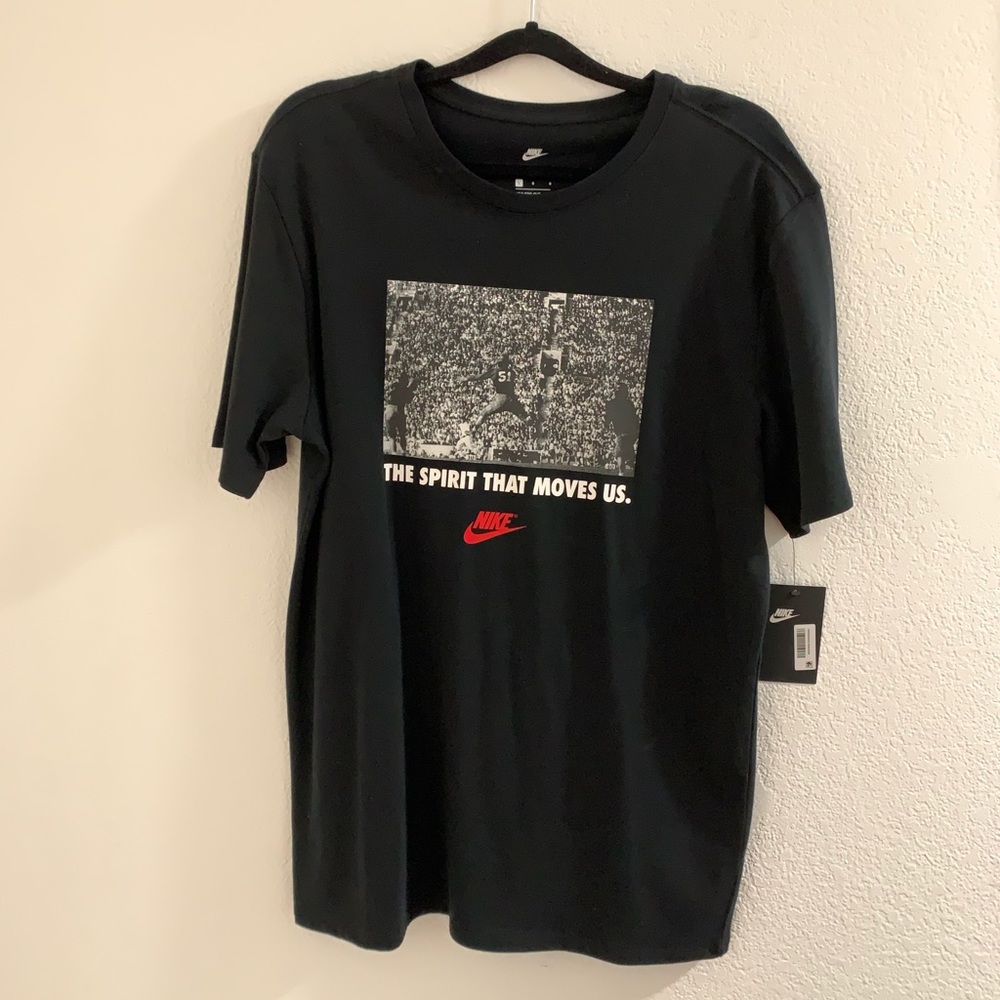 Nike T-shirt
